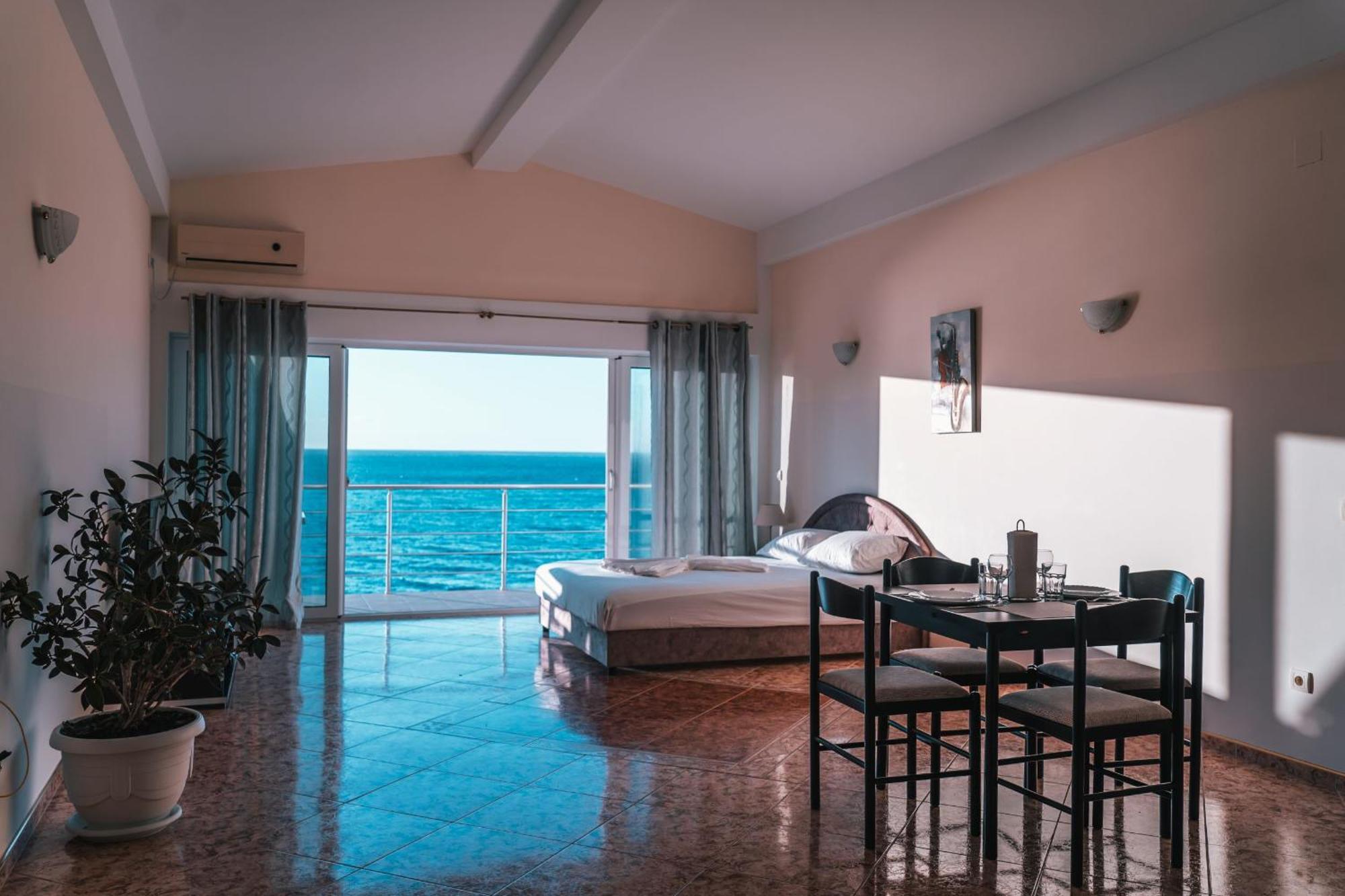 Fidel Apartments Kruče Dış mekan fotoğraf